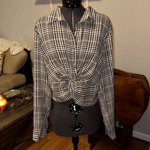 Long sleeve crop top